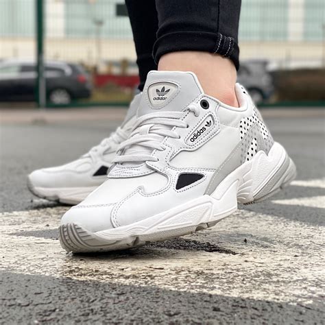 adidas falcon damen reduziert|Adidas.